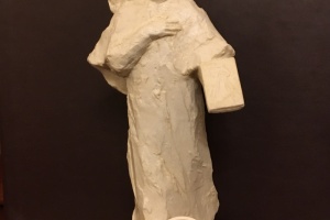 figurka z relikwiami świętej siostry faustyny